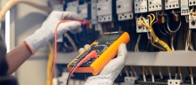 Service- & Anlagentechniker (Elektriker) im Außendienst (m/w/d)image